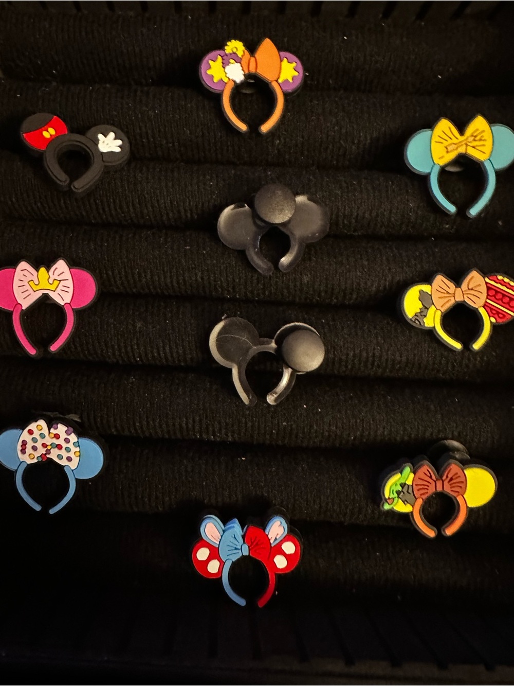 Minnie Mouse Ear Charms for BracelMinnie Mouse Ear Charms for  Shoes - Picture 3 of 3